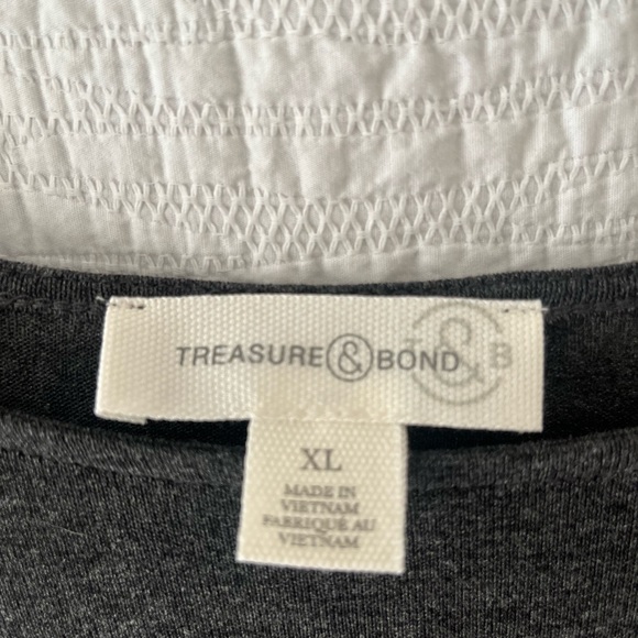 Treasure & Bond tank nwt - Picture 4 of 4